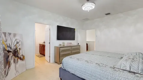 1992 NW Cataluna Circle Port St Lucie FL 34986