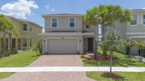 1992 NW Cataluna Circle Port St Lucie FL 34986