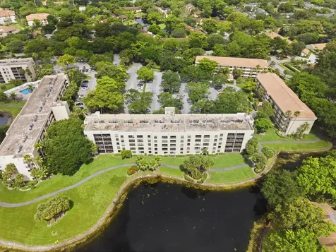 3050 NW 42nd Avenue Coconut Creek FL 33066