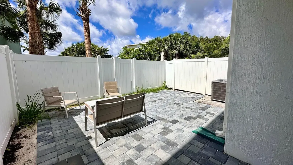 1832 Sandpiper Pointe Place Deerfield Beach FL 33442