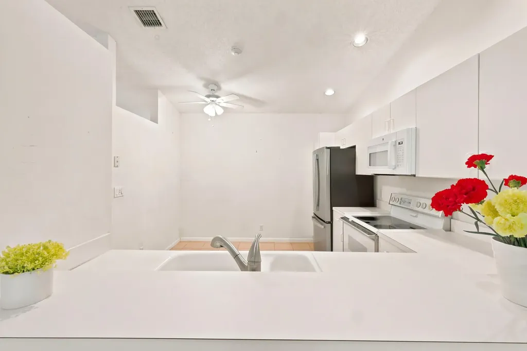 10432 Lake Vista Circle Boca Raton FL 33498