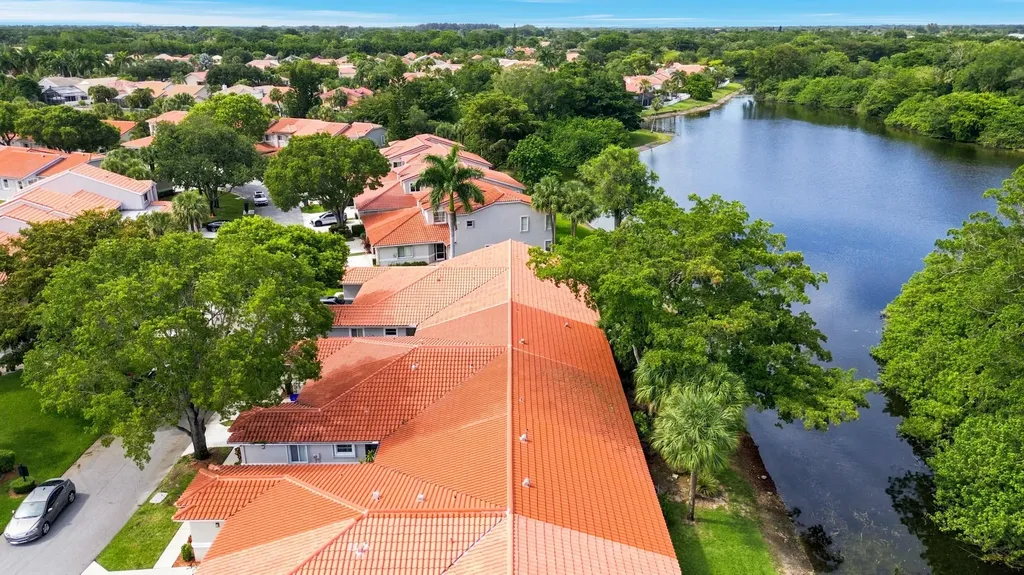10432 Lake Vista Circle Boca Raton FL 33498