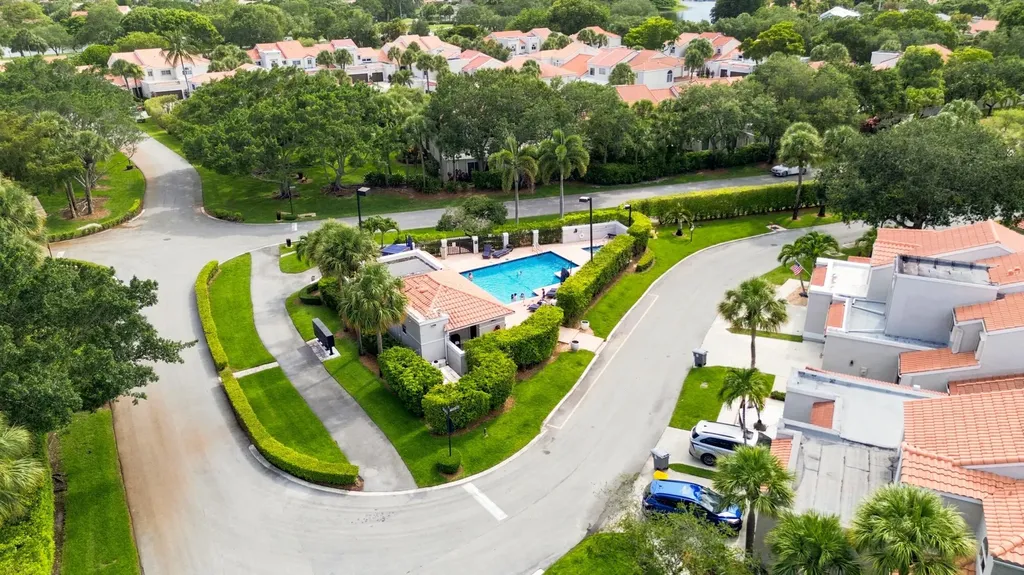 10432 Lake Vista Circle Boca Raton FL 33498