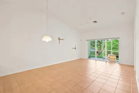10432 Lake Vista Circle Boca Raton FL 33498