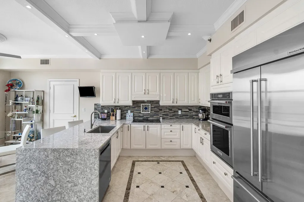 3720 S Ocean Boulevard Highland Beach FL 33487