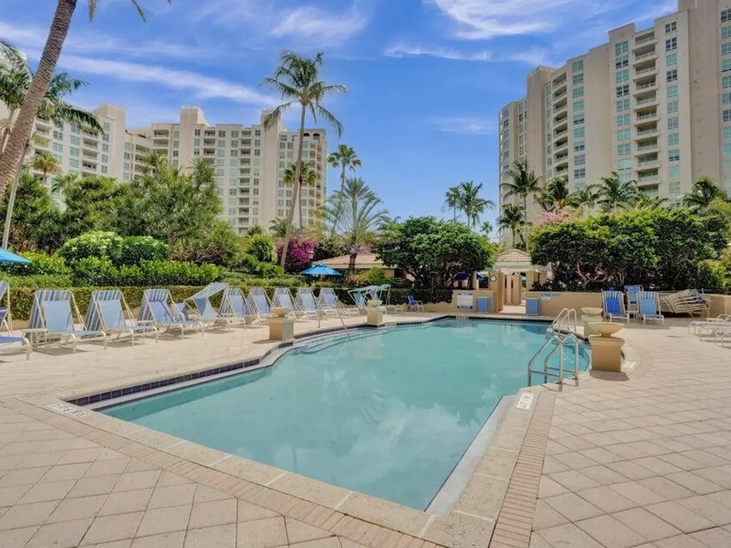 3720 S Ocean Boulevard Highland Beach FL 33487