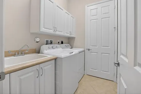 9052 Greenstone Ridge Way Boynton Beach FL 33473