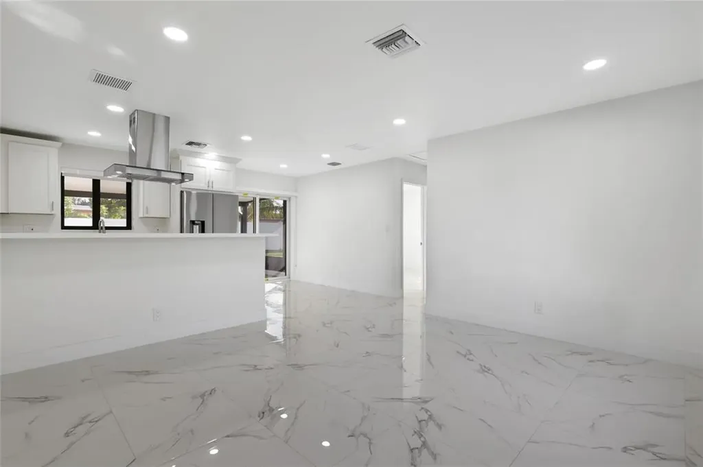 6374 SW 2nd Street Margate FL 33068