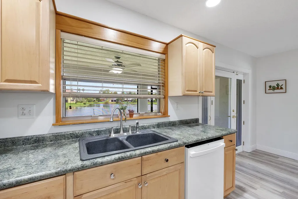 11454 NW 41st Street Coral Springs FL 33065