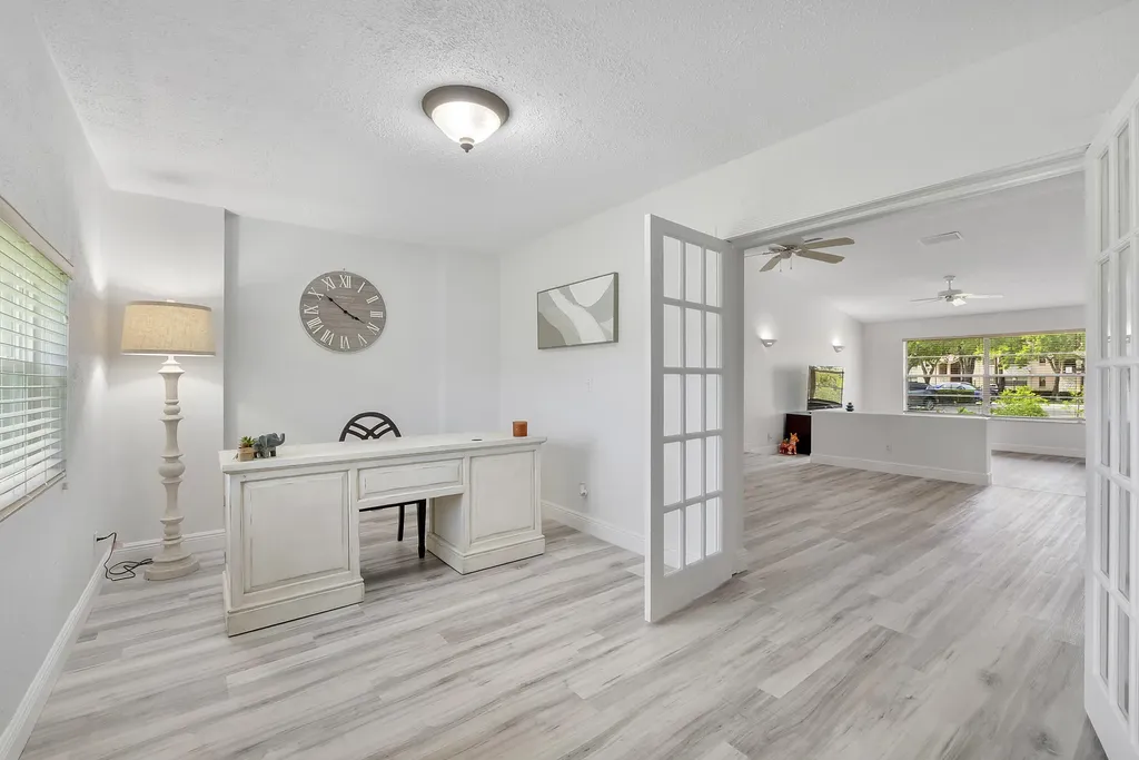 11454 NW 41st Street Coral Springs FL 33065