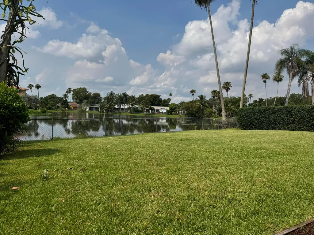 11454 NW 41st Street Coral Springs FL 33065