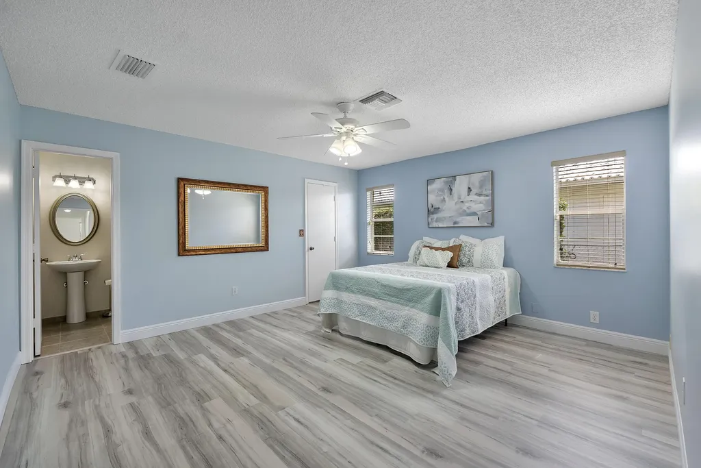 11454 NW 41st Street Coral Springs FL 33065
