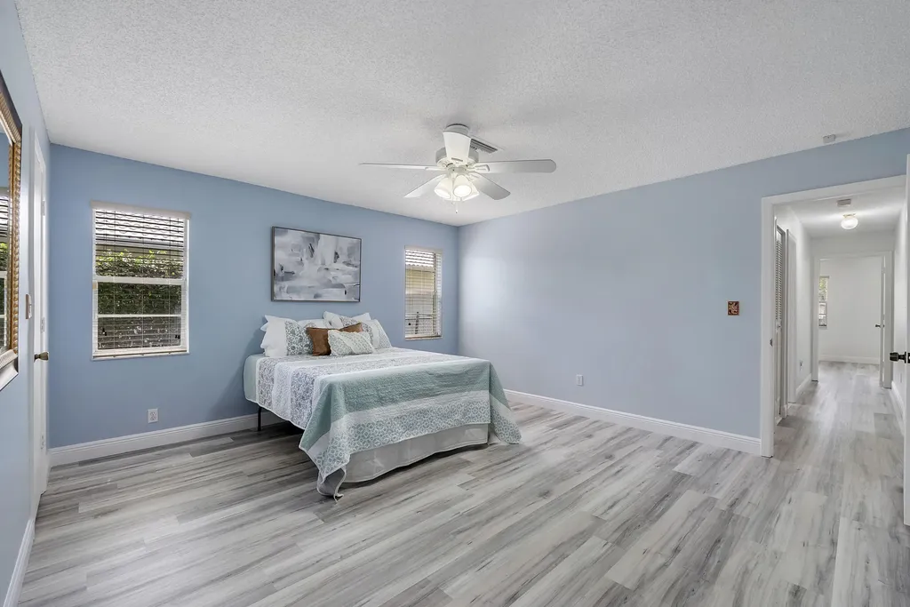 11454 NW 41st Street Coral Springs FL 33065