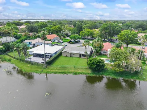 11454 NW 41st Street Coral Springs FL 33065