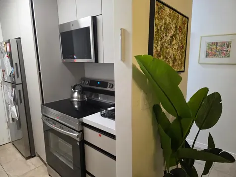 16900 NE 14th Avenue Miami FL 33162