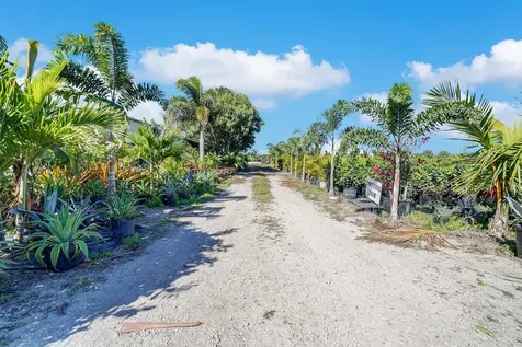 6747 Carol Street Loxahatchee FL 33470