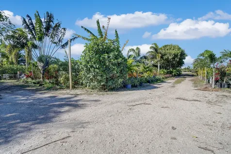 6747 Carol Street Loxahatchee FL 33470