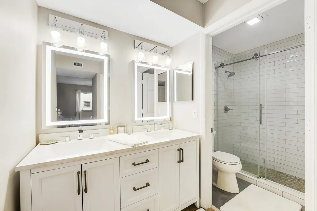 11 Vía De Casas Sur Boynton Beach FL 33426