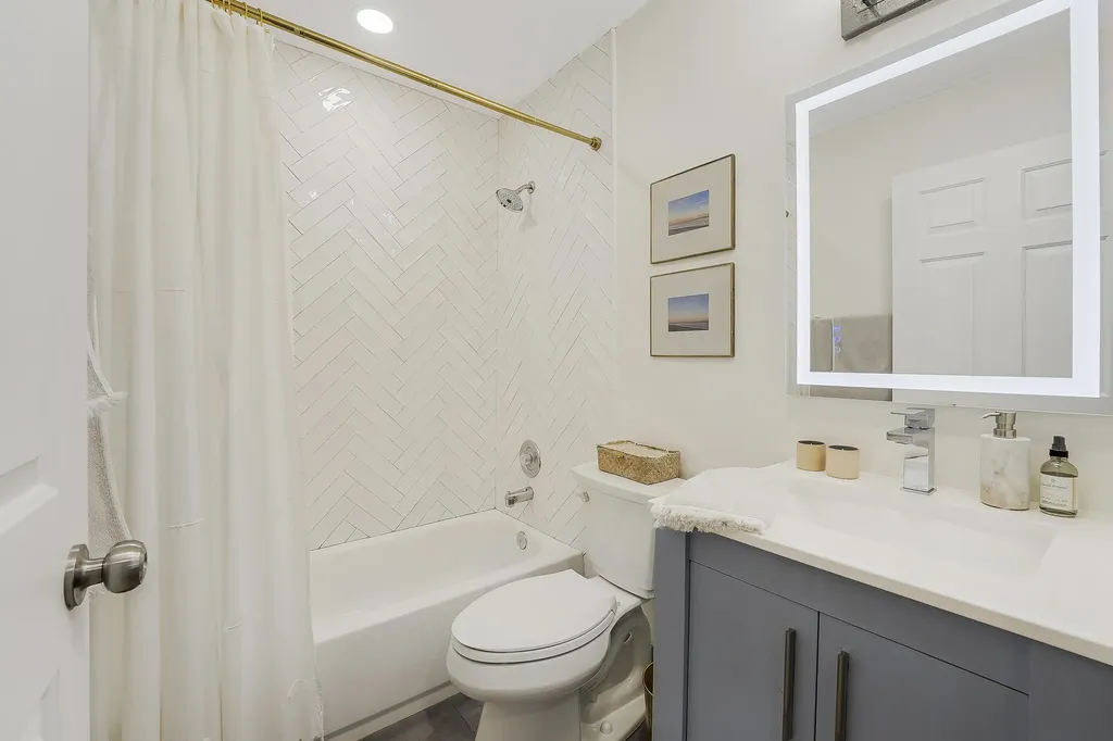 11 Vía De Casas Sur Boynton Beach FL 33426