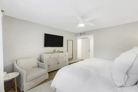 11 Vía De Casas Sur Boynton Beach FL 33426