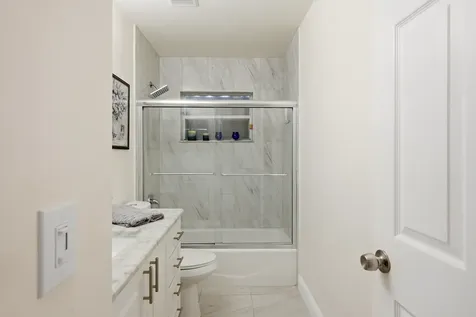 12445 SW 7th Place Davie FL 33325