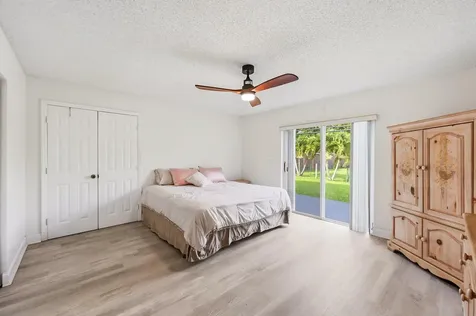 12445 SW 7th Place Davie FL 33325