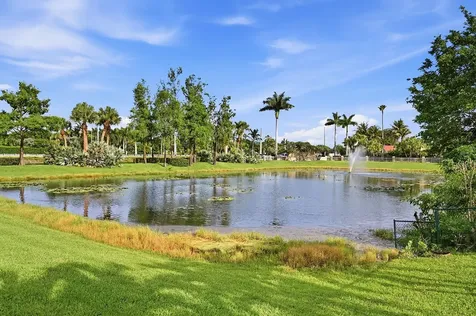 12445 SW 7th Place Davie FL 33325