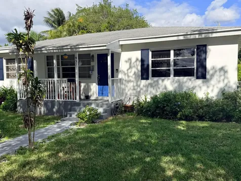 937 Upland West Palm Beach FL 33401