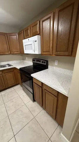 475 SE 8th Street Deerfield Beach FL 33441
