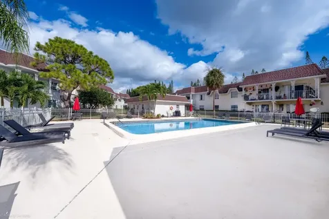 475 SE 8th Street Deerfield Beach FL 33441