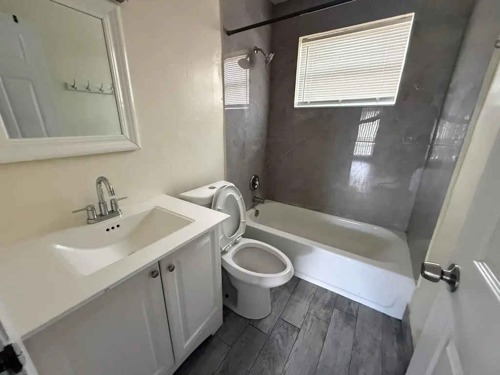 4109 SW 24th Street Fort Lauderdale FL 33317