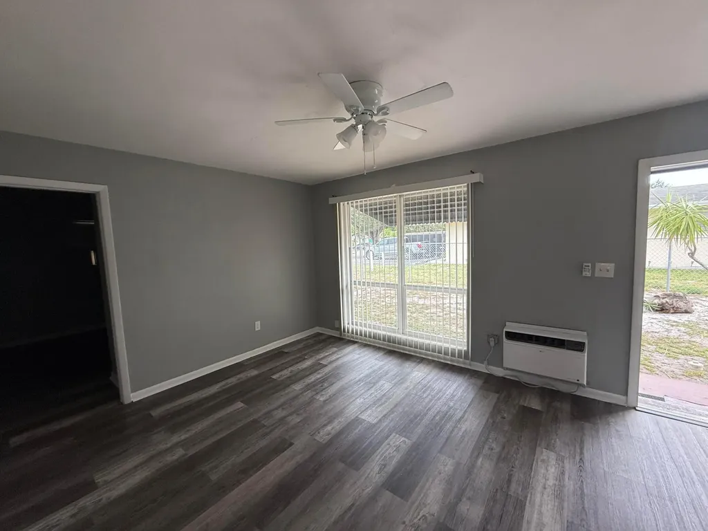 4109 SW 24th Street Fort Lauderdale FL 33317