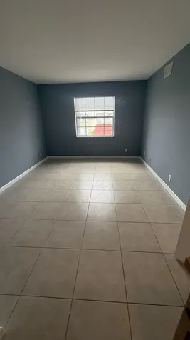 475 SE 8th Street Deerfield Beach FL 33441