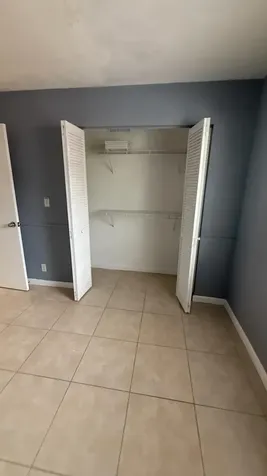 475 SE 8th Street Deerfield Beach FL 33441