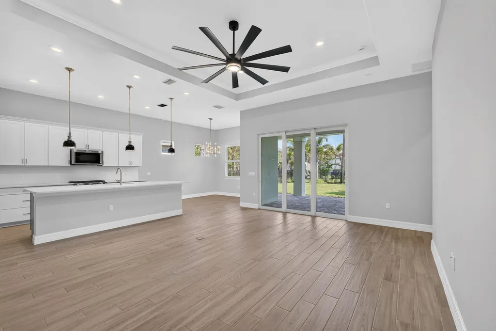 12525 Triumph Lane Palm Beach Gardens FL 33412