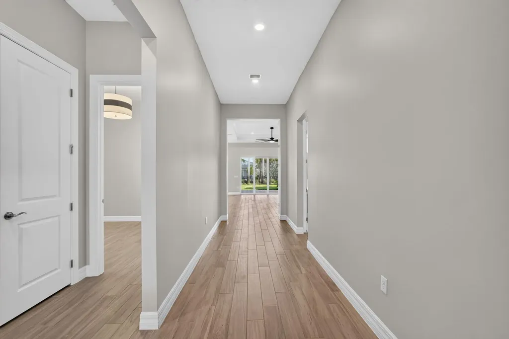 12525 Triumph Lane Palm Beach Gardens FL 33412