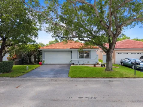 13452 NW 5th Court Plantation FL 33325
