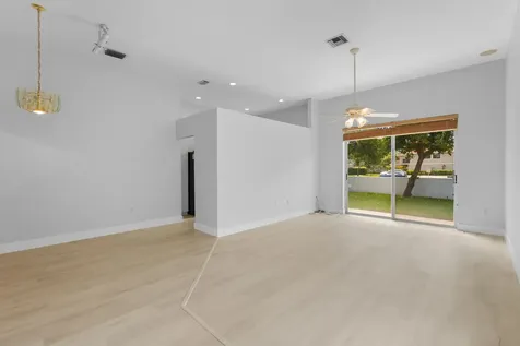 13452 NW 5th Court Plantation FL 33325