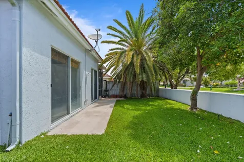 13452 NW 5th Court Plantation FL 33325