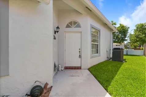 13452 NW 5th Court Plantation FL 33325