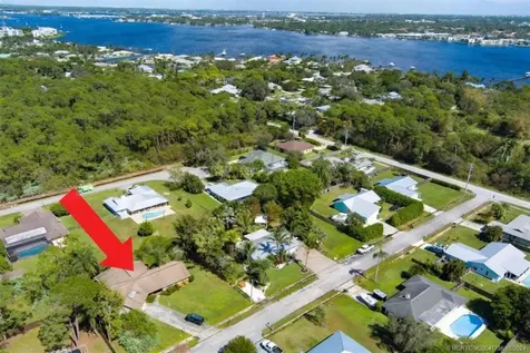 1321 SW Nikoma Street Palm City FL 34990