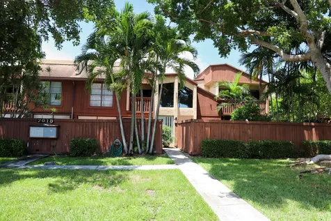 7019 SW 115th Place Miami FL 33173