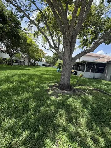 702 NW 208th Terrace Pembroke Pines FL 33029