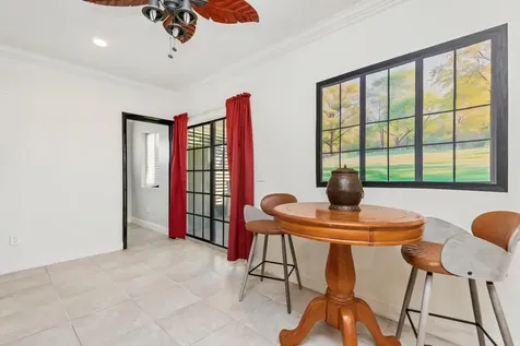 475 NE 113th Street Miami FL 33161