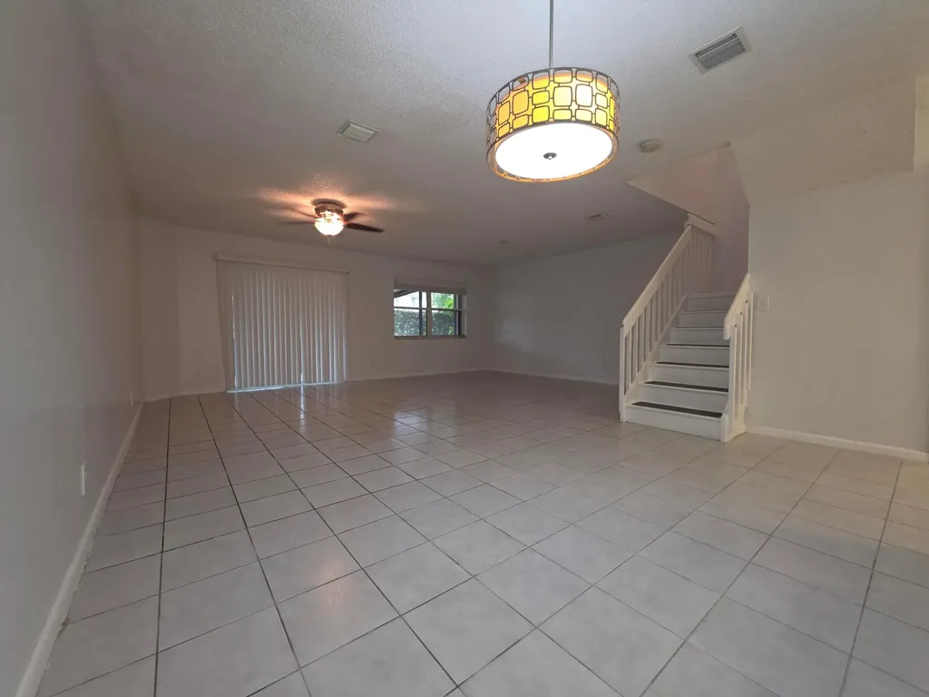 3767 NW 91st Lane Sunrise FL 33351