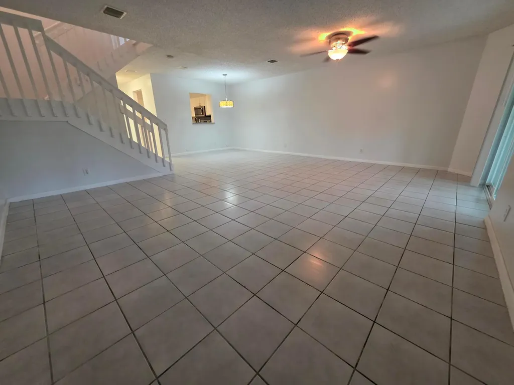 3767 NW 91st Lane Sunrise FL 33351