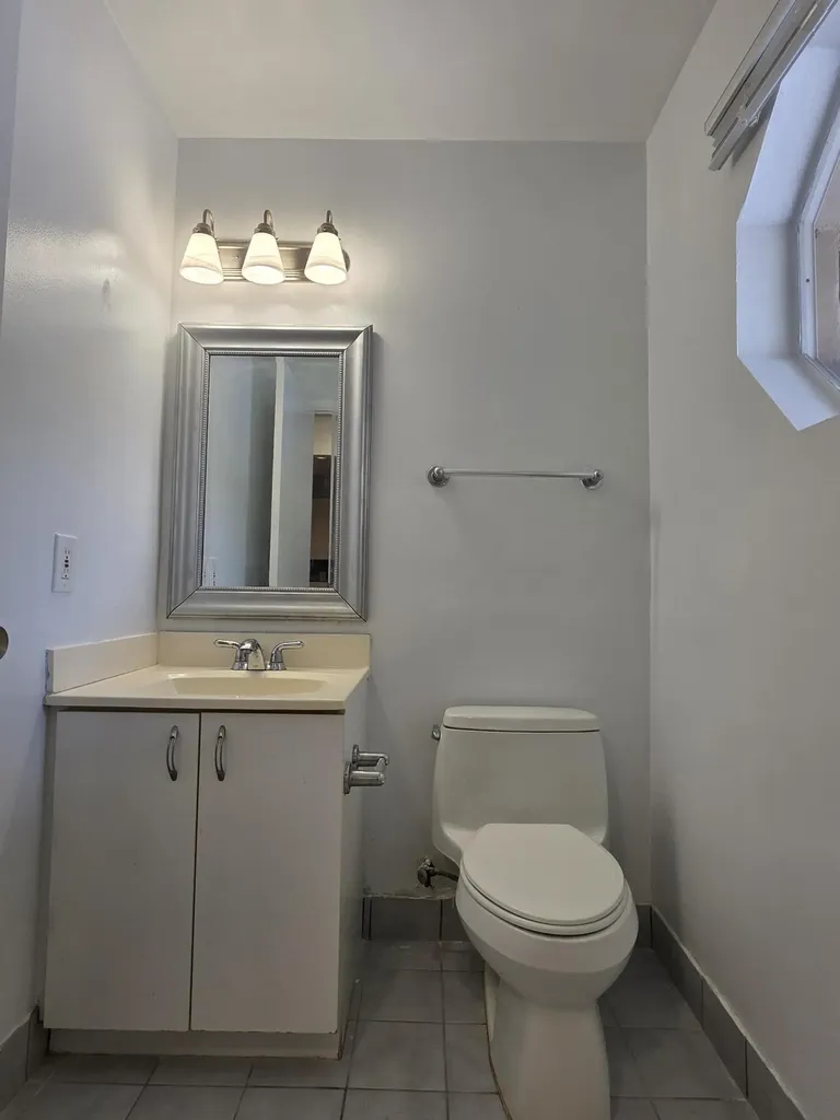 3767 NW 91st Lane Sunrise FL 33351