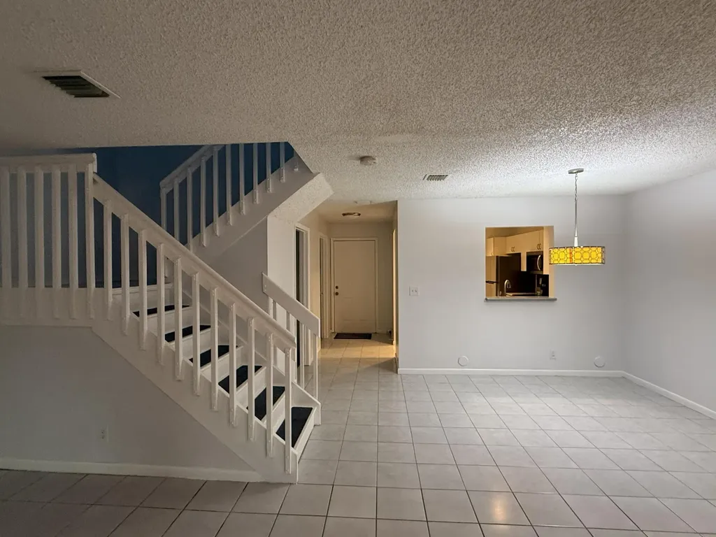 3767 NW 91st Lane Sunrise FL 33351
