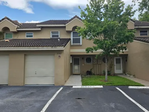 3767 NW 91st Lane Sunrise FL 33351