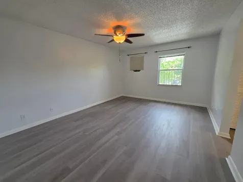 3767 NW 91st Lane Sunrise FL 33351